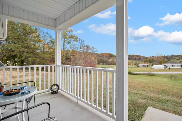 7972 W KY-30, Tyner, KY 40486