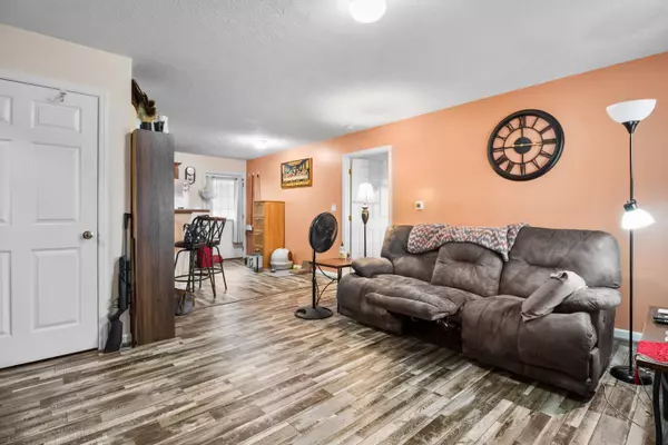 7972 W KY-30, Tyner, KY 40486