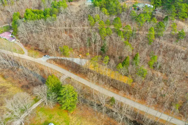 740 Pond Lick Road, Annville, KY 40402