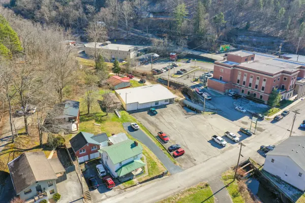 212 1st Street, Mckee, KY 40447