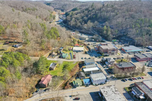 212 1st Street, Mckee, KY 40447