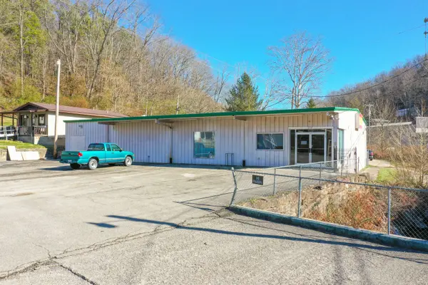 212 1st Street, Mckee, KY 40447