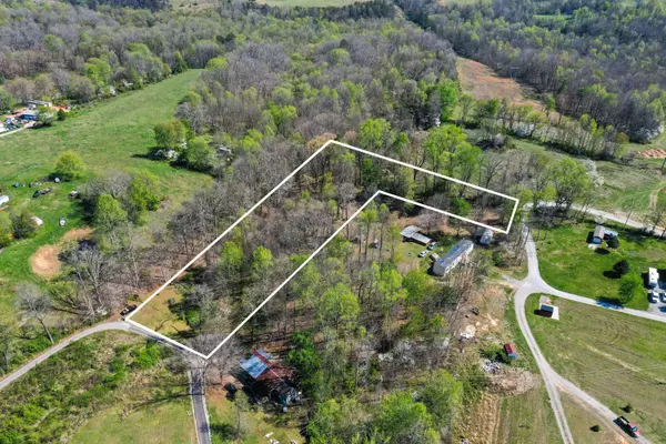 9999 Owen Road, Lily, KY 40740