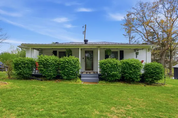 595 Ky-2002, Mckee, KY 40447