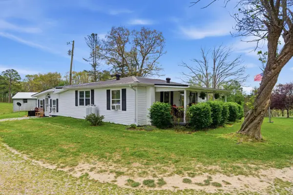 595 Ky-2002, Mckee, KY 40447