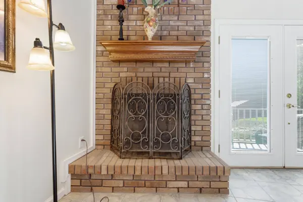 832 Cliffs Edge Road, East Bernstadt, KY 40729