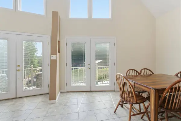 832 Cliffs Edge Road, East Bernstadt, KY 40729
