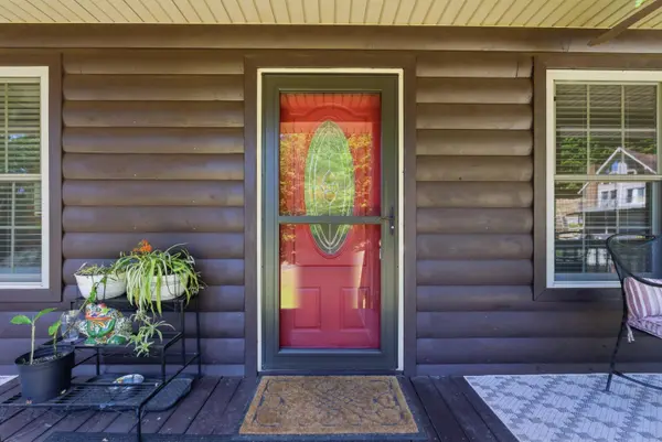 850 Cliffs Edge Road, East Bernstadt, KY 40729