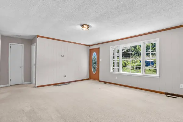 240 US-421, Mckee, KY 40447