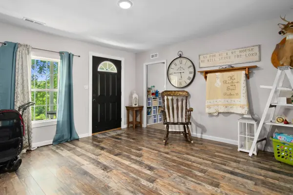 234 Ray Mathis Road, Annville, KY 40402