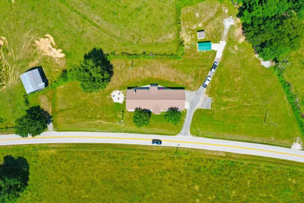 641 State Hwy 3444, Annville, KY 40402