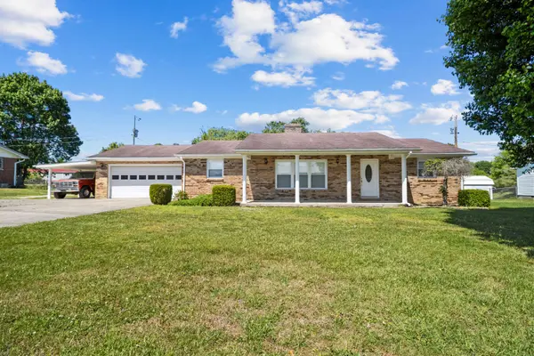 2015 Old Whitley Road, London, KY 40744