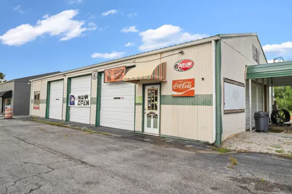 5840 5840 Cumberland Falls Hwy Highway #1, Corbin, KY 40701