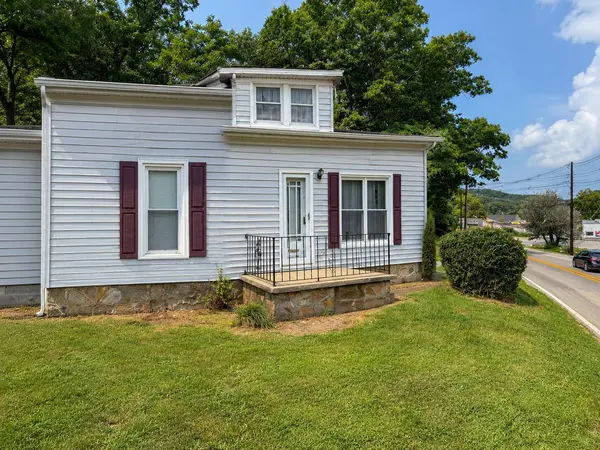 412 Main Street, Mckee, KY 40447