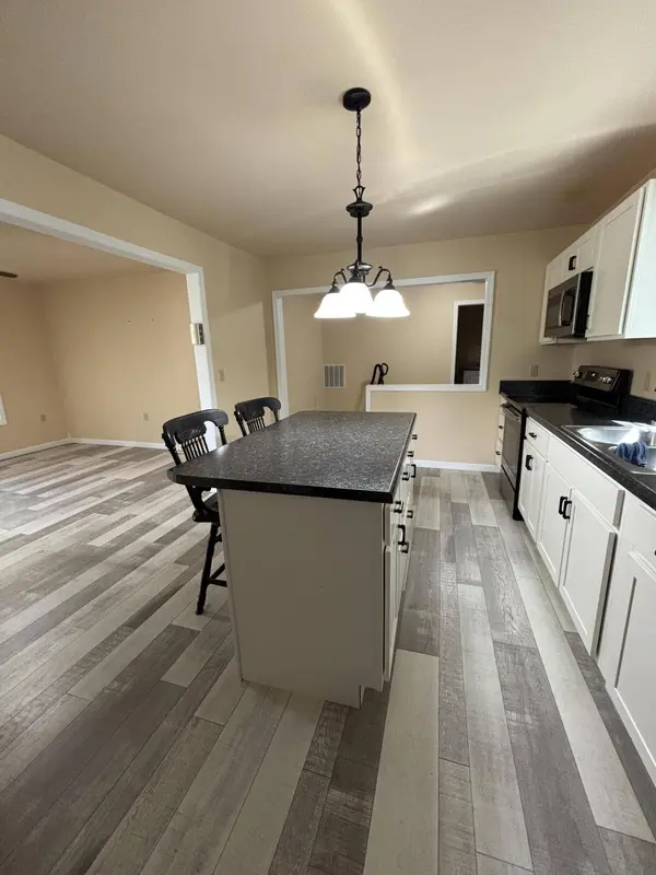 10007 US-421, Mckee, KY 40447