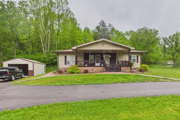 10007 US-421, Mckee, KY 40447