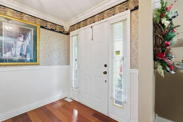 10949 E Laurel Road, London, KY 40741