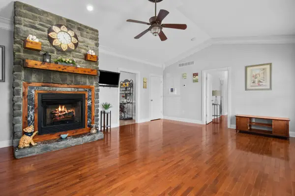 118 Jackson County High School Road, Mckee, KY 40447