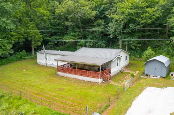 501 Left Fork Moore Creek Road, Fourmile, KY 40939