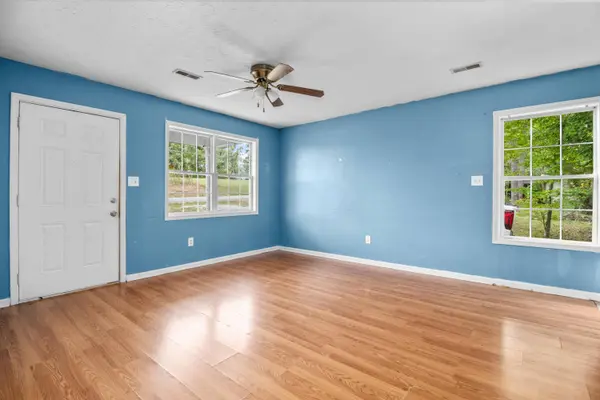 1246 Asa Flat Road, Annville, KY 40402