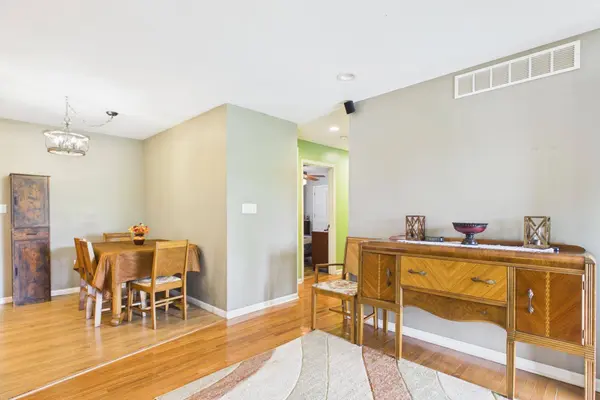 7832 Kentucky 70, Liberty, KY 42539