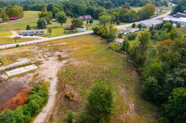 4859 US-25, East Bernstadt, KY 40729
