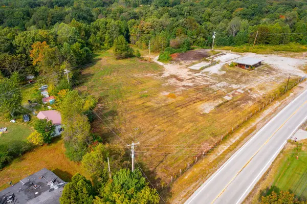 4859 US-25, East Bernstadt, KY 40729