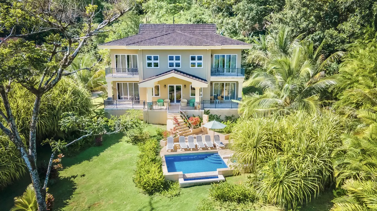 Villa 31 - Red Frog Beach