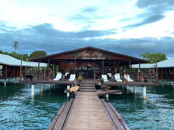 Aqui Hoy Tropical Resort, 