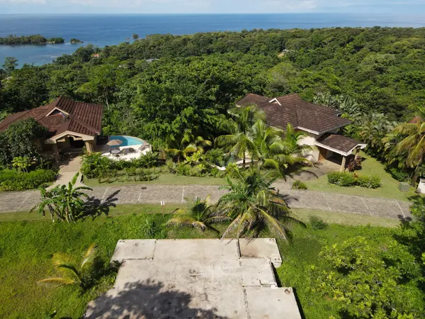 Lot 6 Red Frog Beach