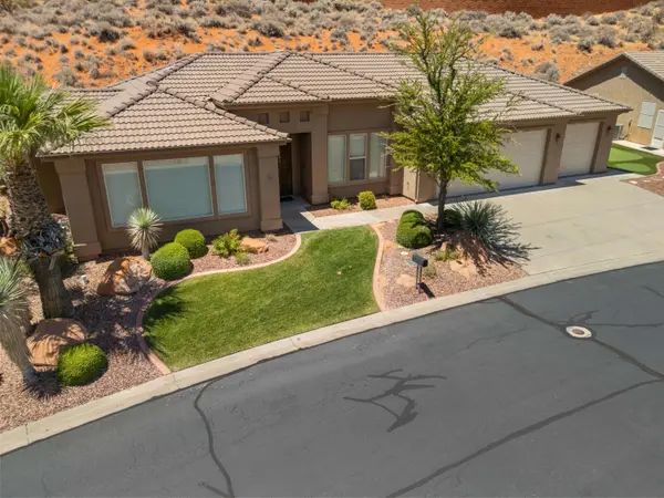 627 N Red Butte CIR, Washington, UT 84780