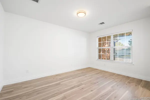 132 Hidden Cave, Cibolo, TX 78108