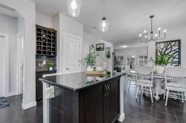 1065 Kingston CRES SE, Airdrie, AB T4A 0L3