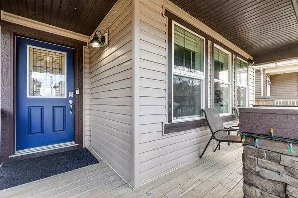 1065 Kingston CRES SE, Airdrie, AB T4A 0L3