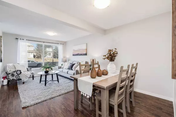 292 Falton DR NE, Calgary, AB T3J 2X1