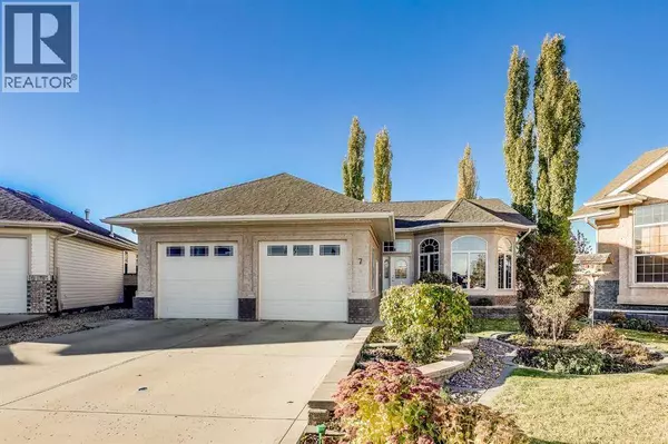 7 Filbert Close, Sylvan Lake, AB T4S2L2
