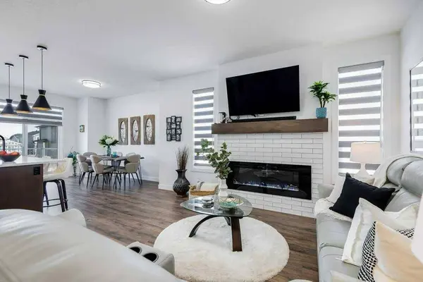 1132 Veterans AVE, Crossfield, AB T0M 0S0