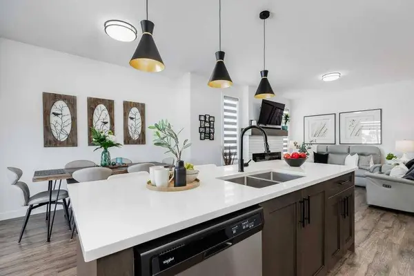 1132 Veterans AVE, Crossfield, AB T0M 0S0