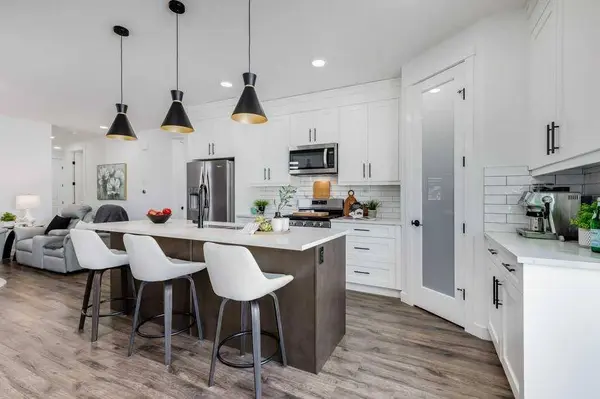 1132 Veterans AVE, Crossfield, AB T0M 0S0