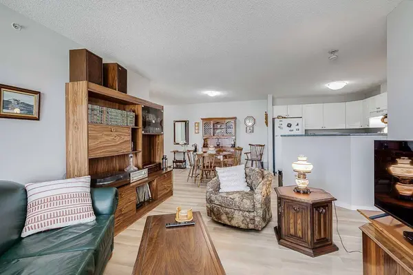 604 8 ST SW #5403, Airdrie, AB T4B 2W4
