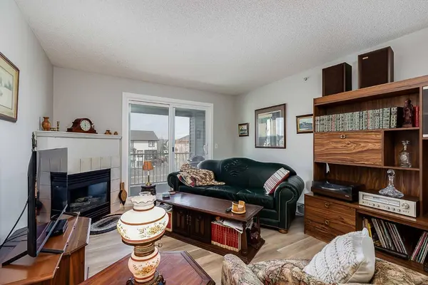 604 8 ST SW #5403, Airdrie, AB T4B 2W4