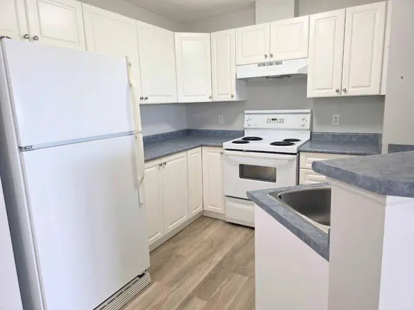 604 8 ST SW #5403, Airdrie, AB T4B 2W4