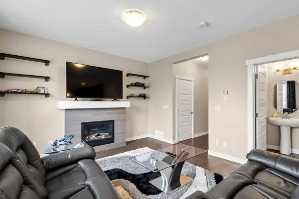 1086 S Williamstown BLVD NW #1701, Airdrie, AB T4B3T9