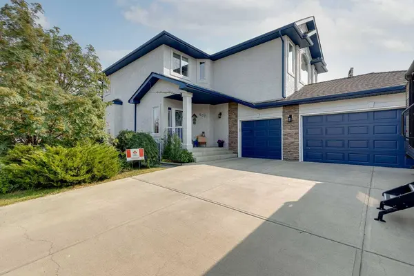 402 Fairways Mews NW