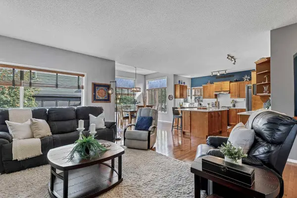 402 Fairways Mews NW, Airdrie, AB T4B2W9