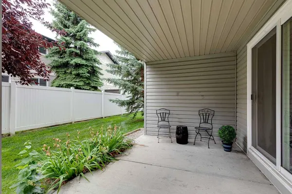 604 8 ST SW #2108, Airdrie, AB T4B2W4