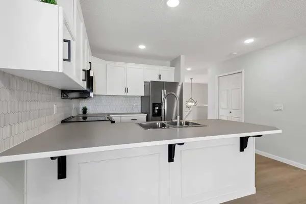 389 Stonegate WAY NW, Airdrie, AB T4B2X9