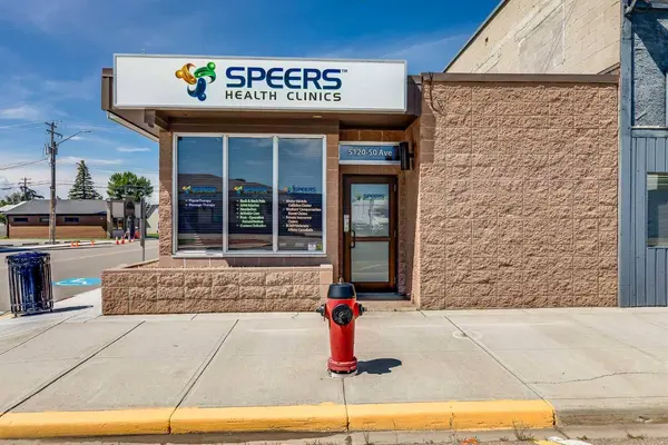 5120 50 AVE, Olds, AB T4H 1A5