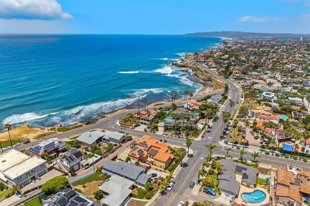 Aerial view of Ocean Beach Point Loma and Pacific Beach coastline in San Diego