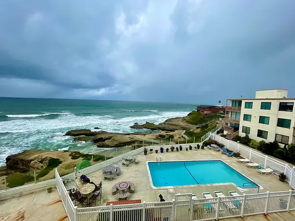 Point Loma & Ocean Beach HOA Fees: What Condo Buyers Need to Know